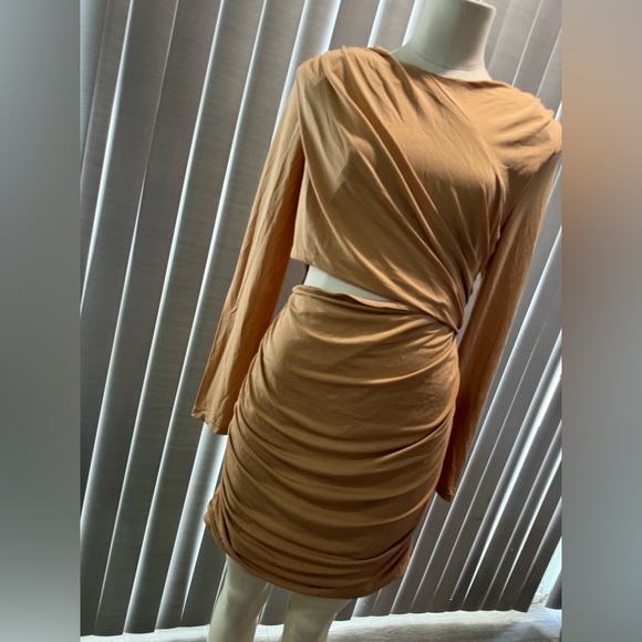 🌸BOUTIQUE abito cutted dress ✨ - Picture 13 of 15